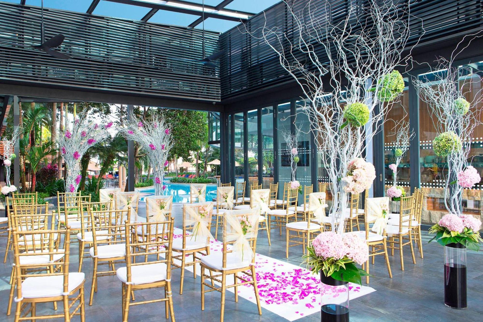 Le Méridien Hotel 5*
